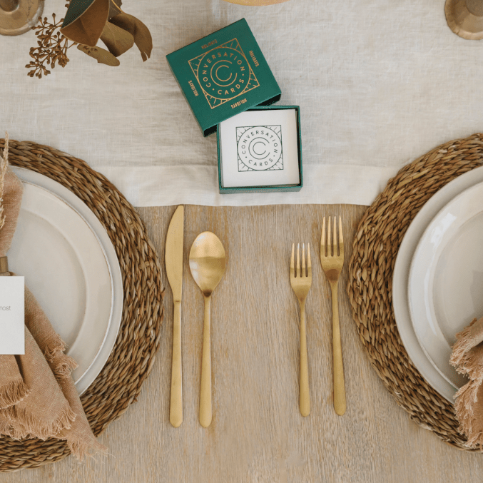 5 Conversation Starters for The Holidays - Lumitory