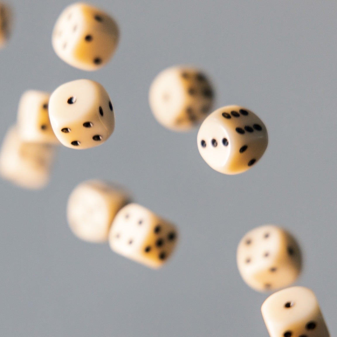 The Best Games for Family Game Night - Lumitory