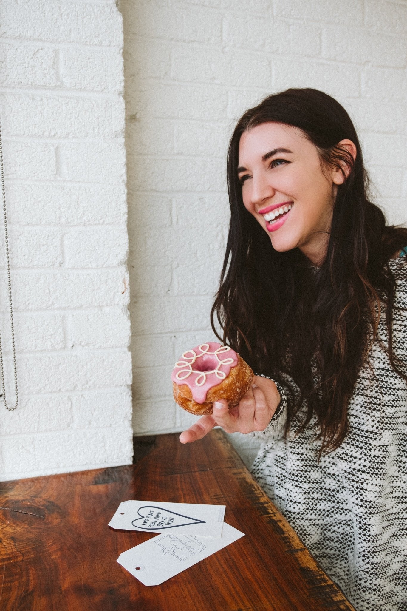 5 Ways to Spread Love - Lumitory