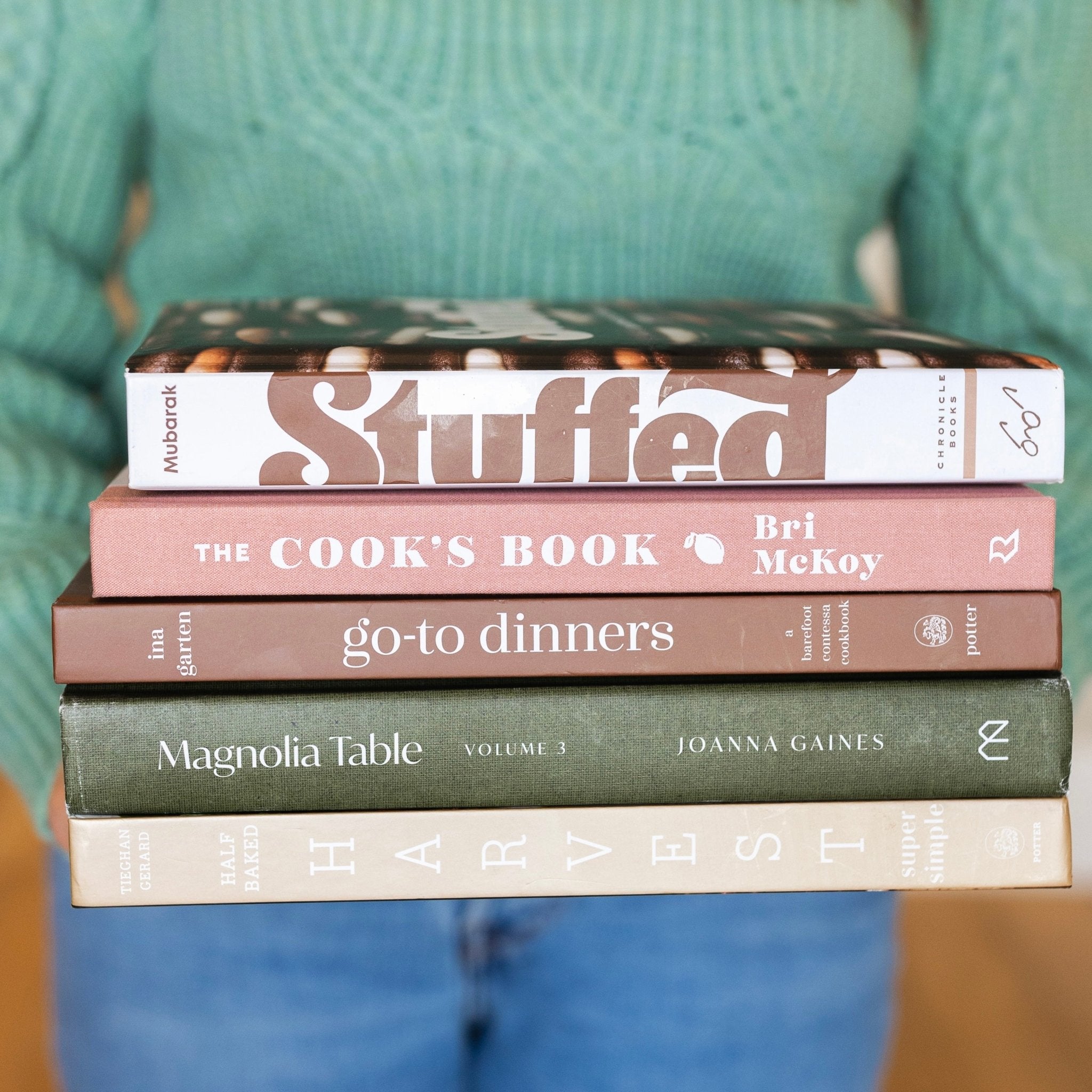 How to Start Your Own Cookbook Club - Lumitory